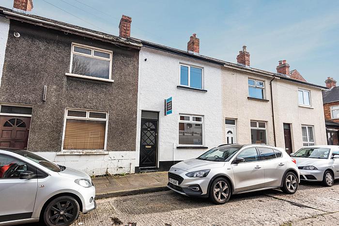 48 Moonstone Street, Belfast
