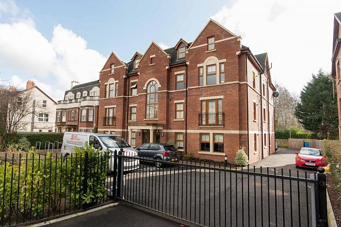 Apt 2 22 Upper Lisburn Road, Belfast