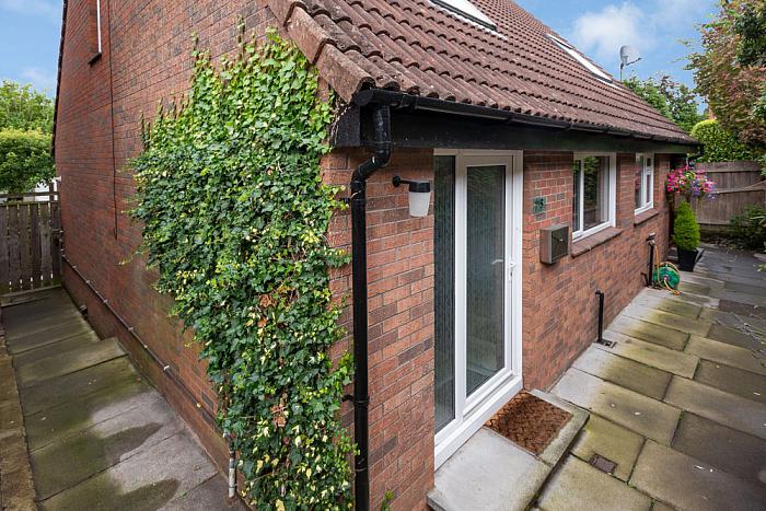 5 Knightsbridge Mews, Belfast