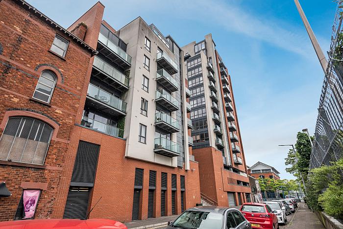 118 James Clow, Belfast