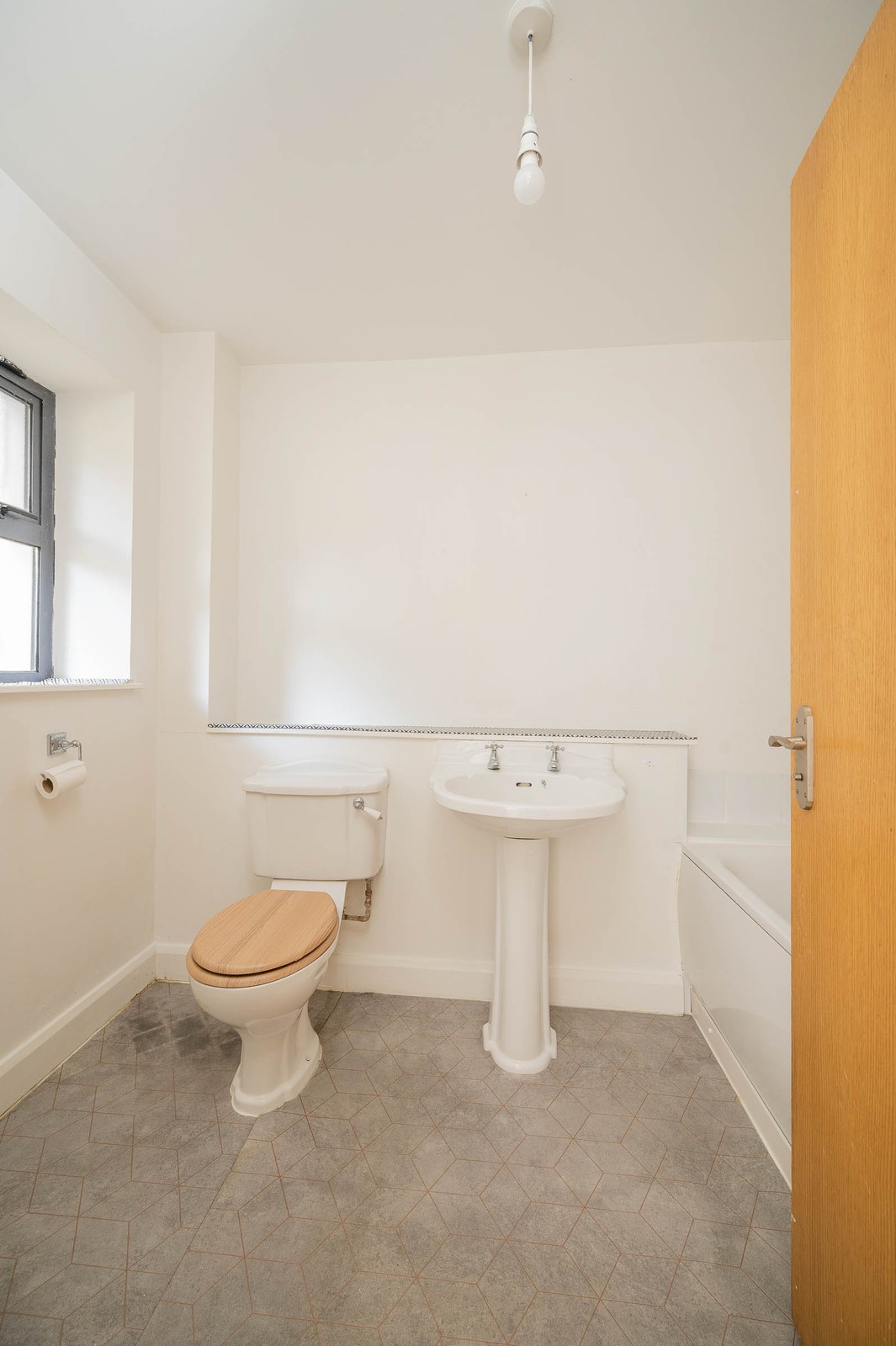 Apt 102 Lucas Building, Ormeau Avenue, Belfast Property for rent at