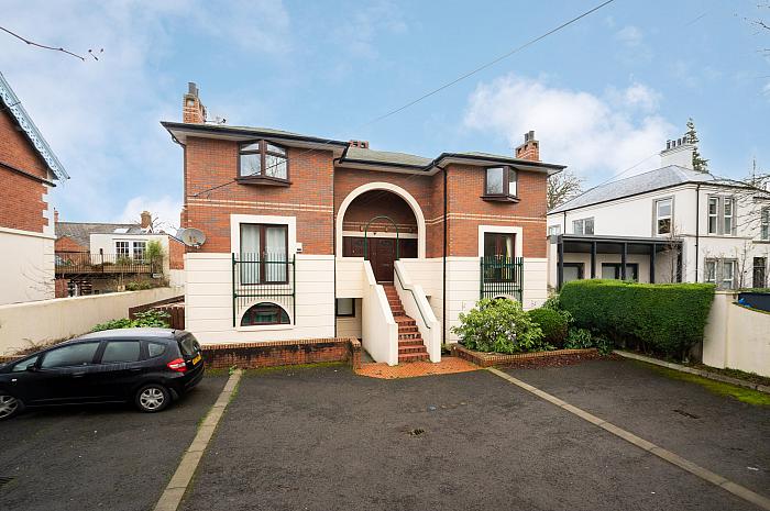 Apt 6 82a South Parade, Belfast