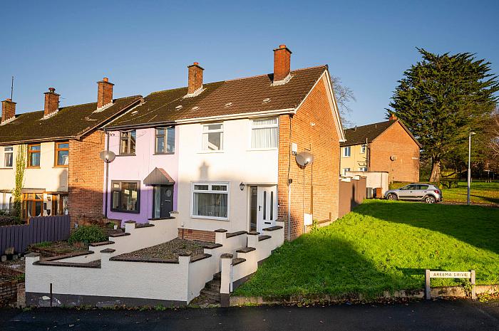 1 Areema Drive, Belfast
