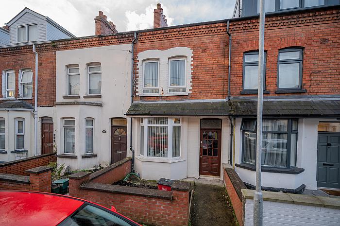 162 Dunluce Avenue, Belfast
