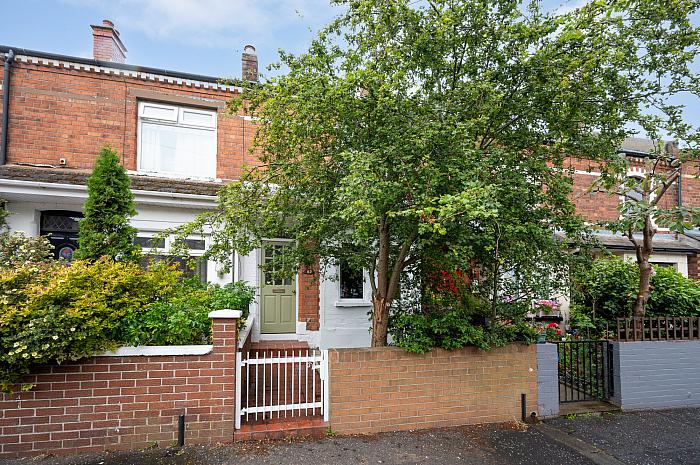 82 Roslyn Street, Belfast